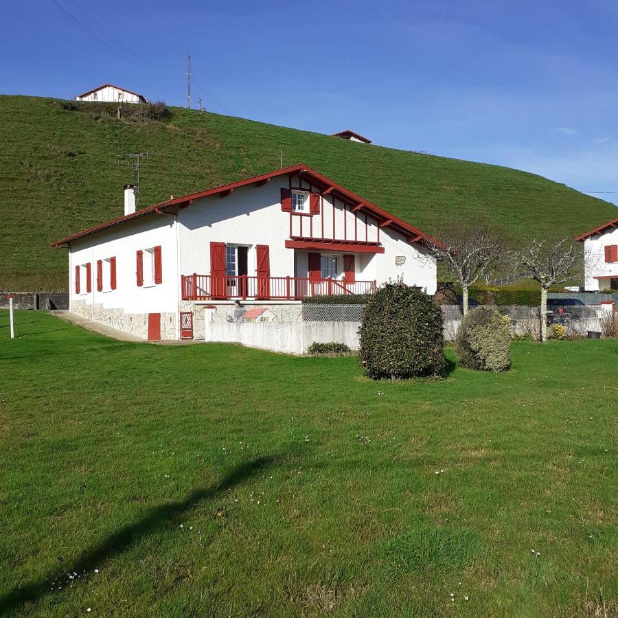 Ur Ondoan - Appartement Saint Pee Sur Nivelle Exterior foto